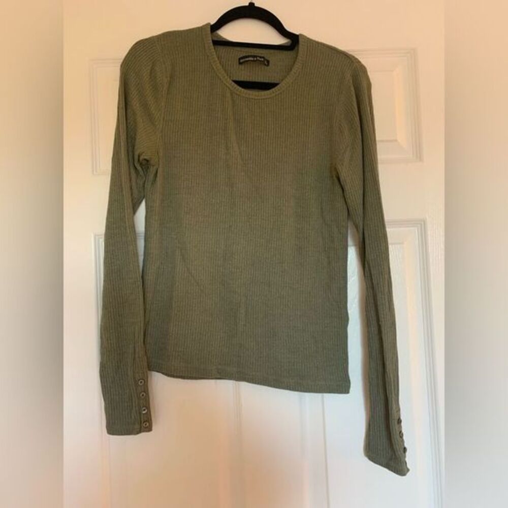 Abercrombie Olive Green Ribbed Long Sleeve Top Button Cuffs